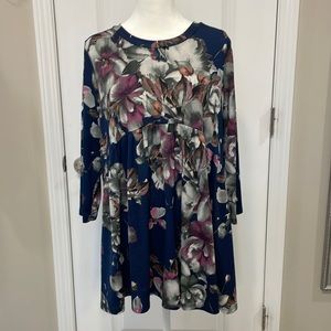 Purchased via on line boutique.  Size Medium